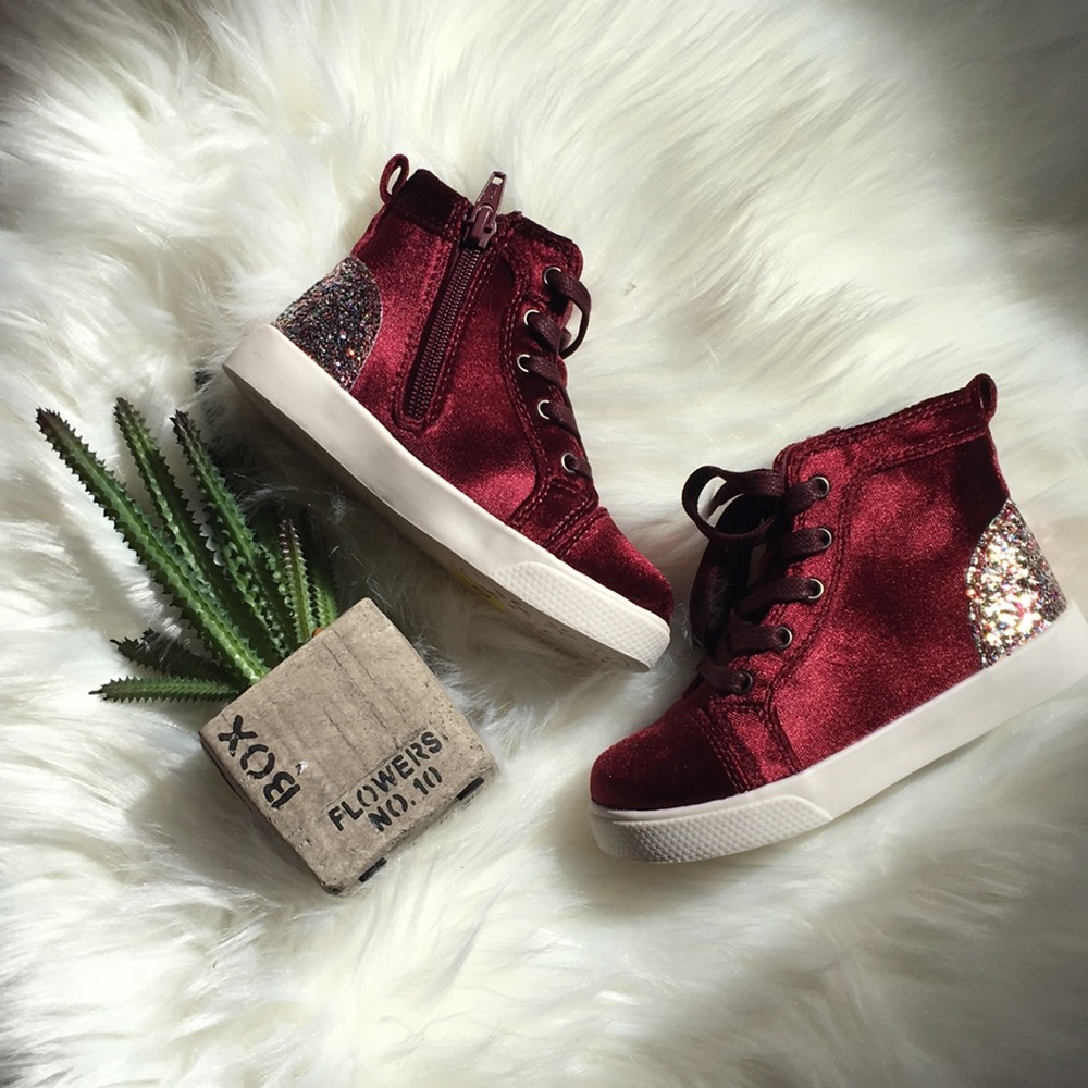 NWOT- Glittered Maggie and Zoe Booties